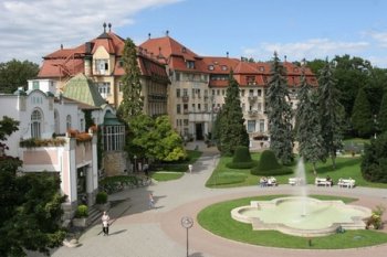 Lzn Pieany Spa Resort Thermia Palace